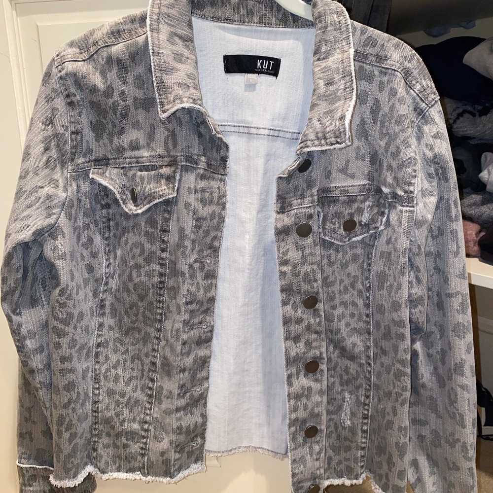 COPY - Kut from the Kloth Cheetah Print Denim Jacket